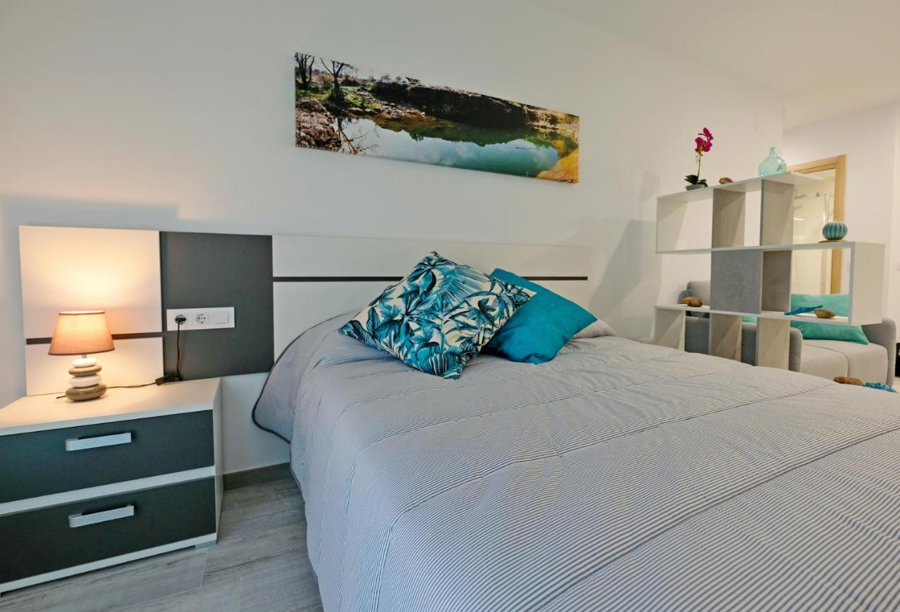 Gegant De Pedra Apartaments Adzaneta Εξωτερικό φωτογραφία