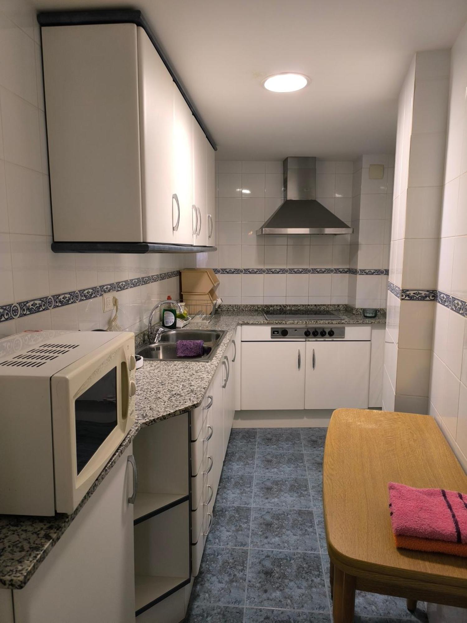 Gegant De Pedra Apartaments Adzaneta Εξωτερικό φωτογραφία
